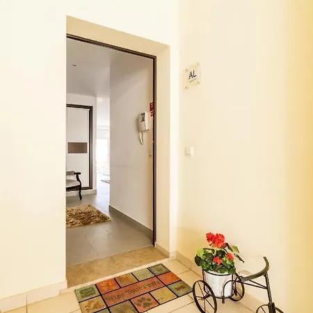 Verasol Aa - The Luxury Apartment
