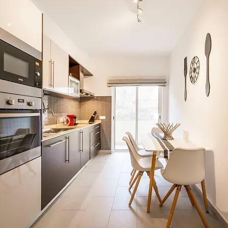 Verasol Aa - The Luxury Apartment